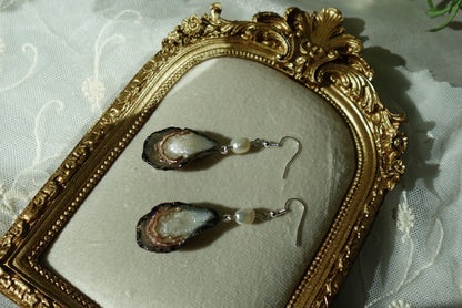 Oyster Dangle Earring